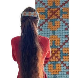 H�rkam broderet med korssting