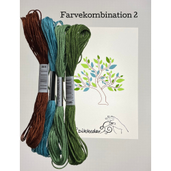 Tr� med kul�rte blade