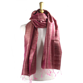  Ensfarvet rsilketrklde