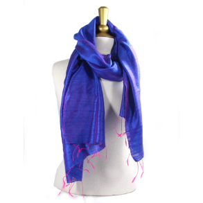  Ensfarvet rsilketrklde